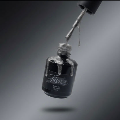 Ojă semipermanentă TdsNails HEMA & TPO Free - Shiny Grey 15 ml